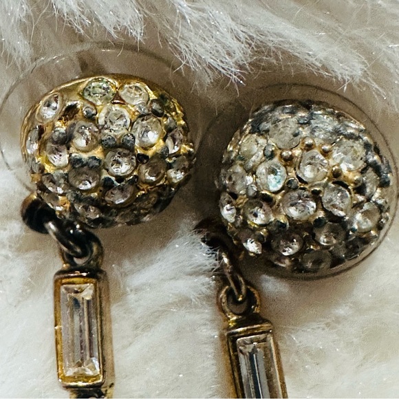 BEN AMUN JEWELRY Crystal Drop Deco Earrings in Gold Plate - Picture 4 of 7